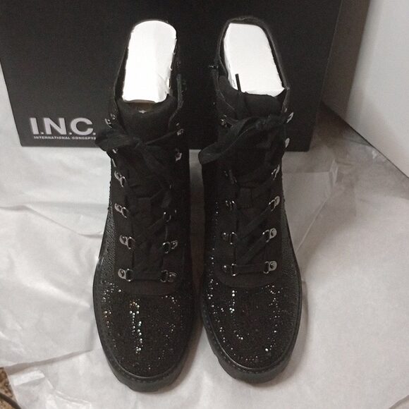 INC 10